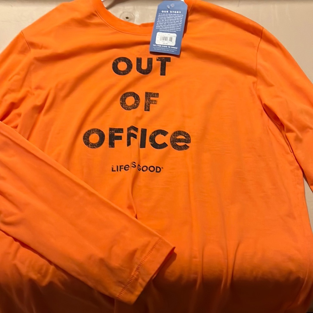 Life is good long sleeve, size large, NWT